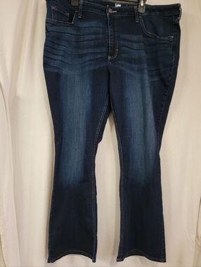 Lee Riders Women's Dark Wash Midrise Bootcut Jeans Size 22M